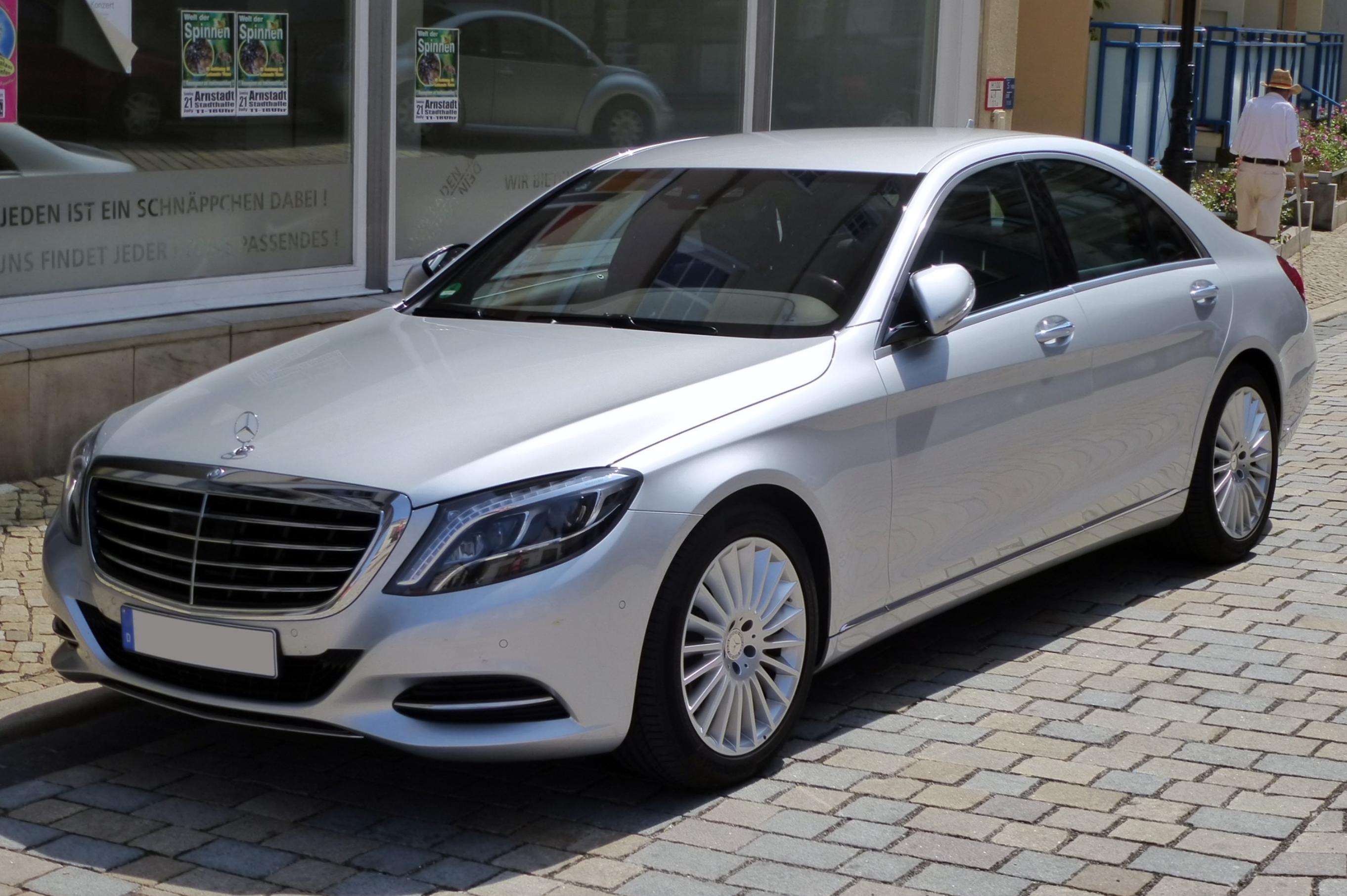 W222